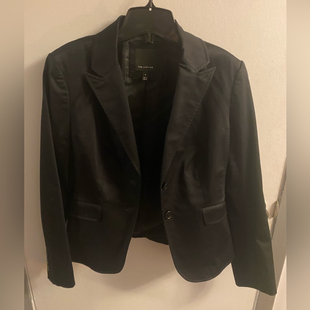 The Limited blazer. Perfect condition. Size 8